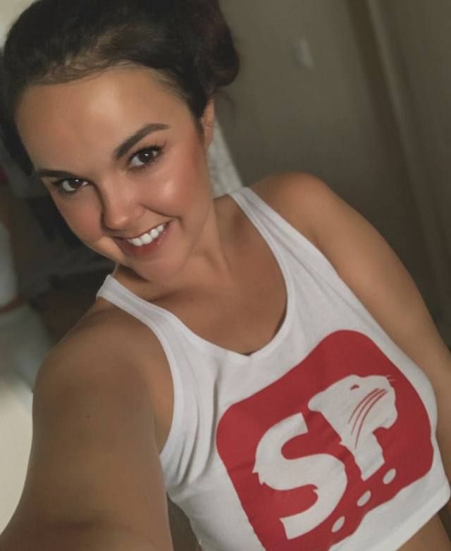 I’m always available for hookup - Image 3